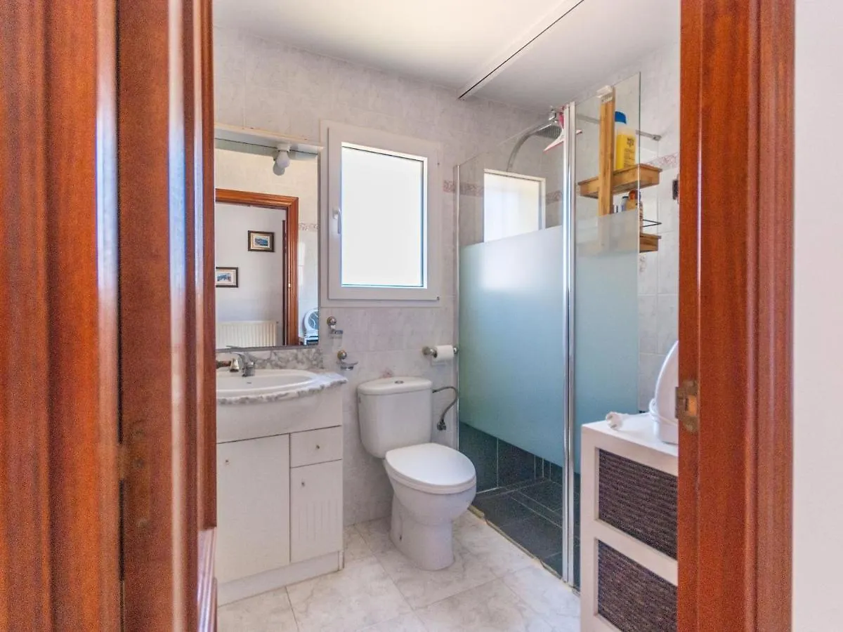 Cosy Holiday Home L'Escala With Swimming Pool
